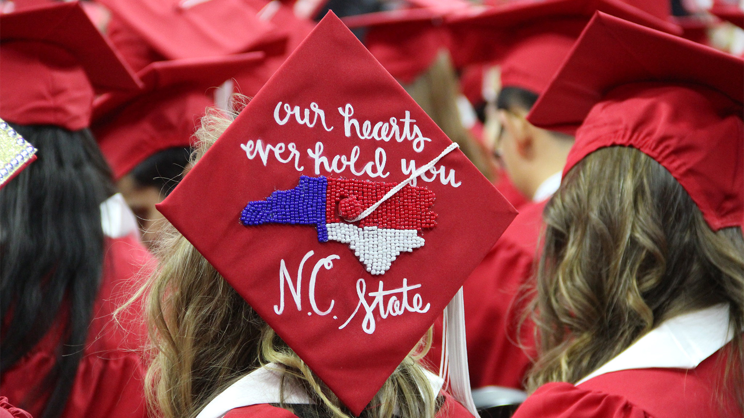 11 graduation cap designs from graduates of Kentucky colleges