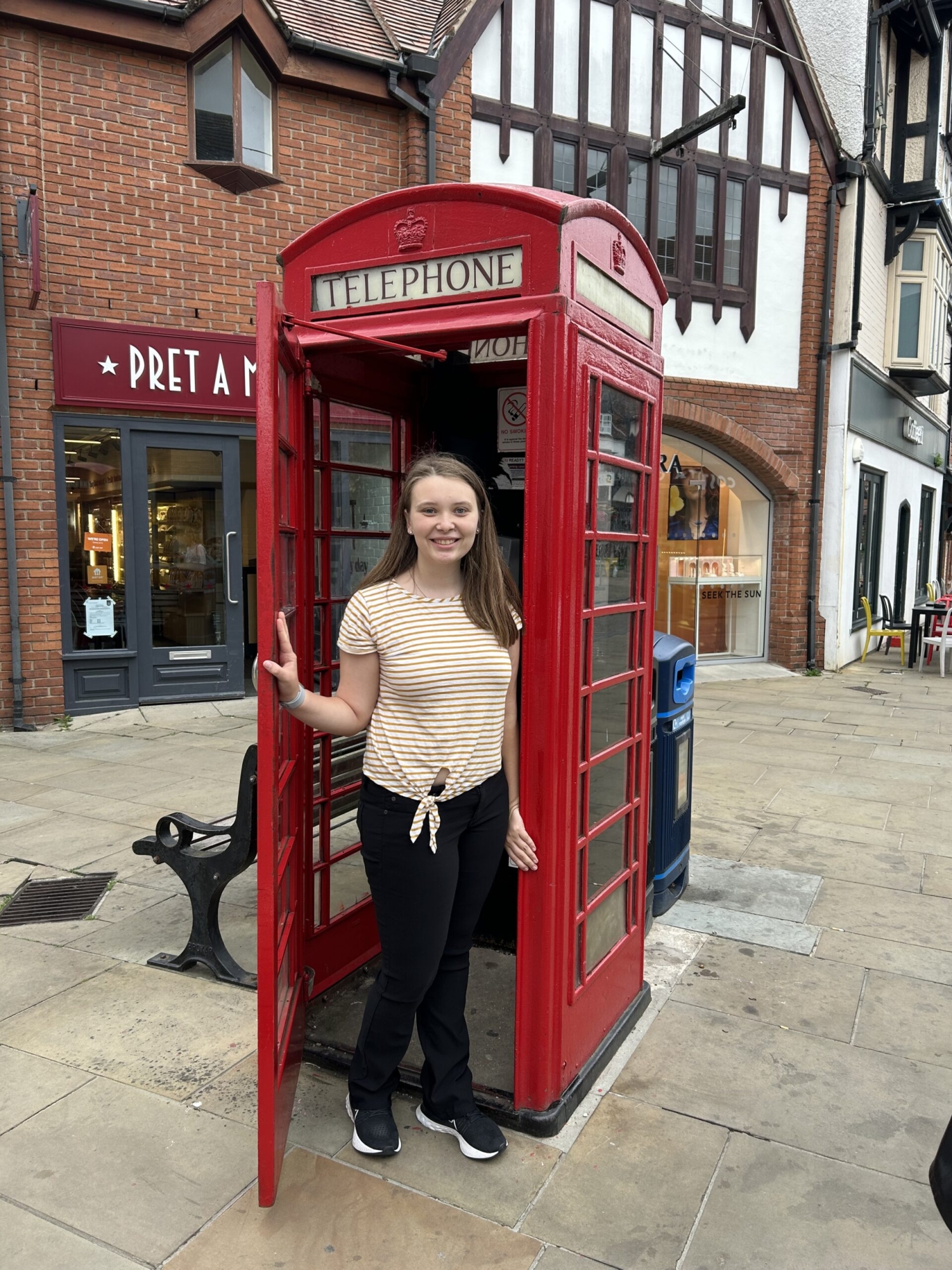 UHP student, Julianne Biggs, in England during the UHP's Oxford Summer Program